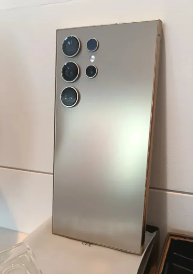 S24 Ultra 1TB Réplica