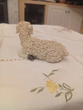 Figura Belén Resina Oveja