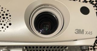 Proyector 3M X45