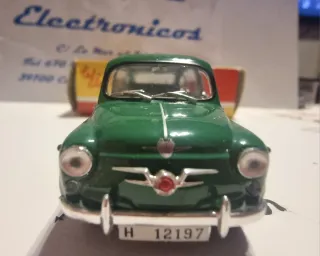 Seat 800 1964 escala 1/43