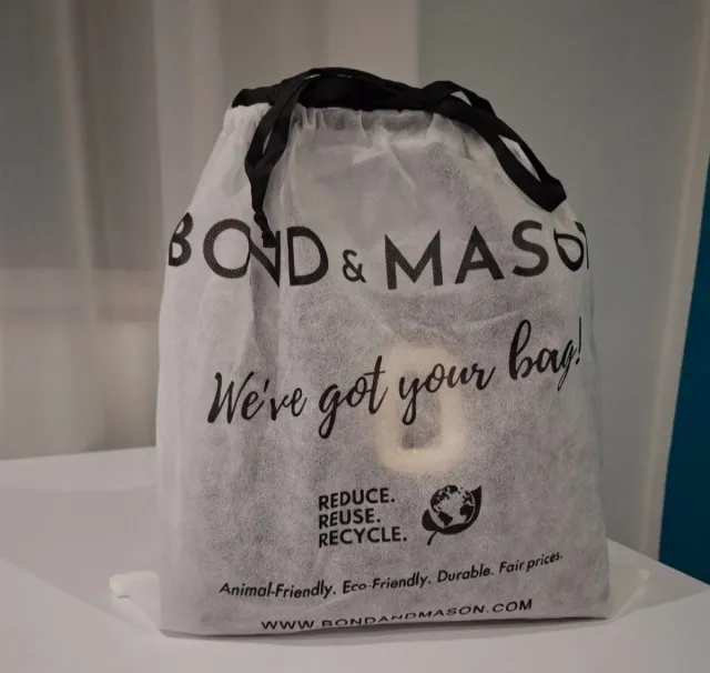 Bolso de cuero vegano, 100% sostenible.