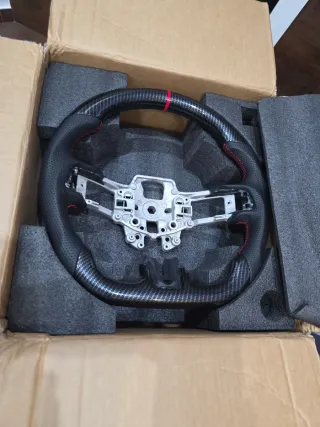 Volante Fibra Carbono Rojo Mustang Models V6 GT