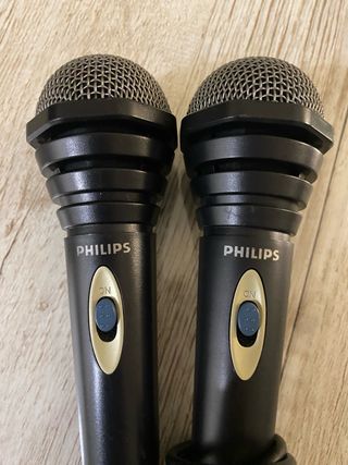 Lote 2 Micrófonos Philips con Cable