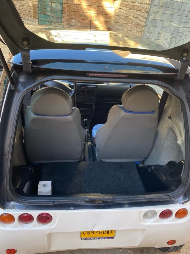 Grecav eke  Coche sin carnet 2001