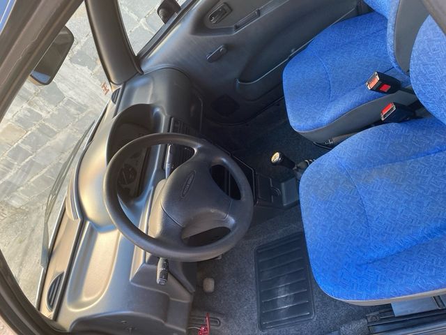 Grecav eke  Coche sin carnet 2001