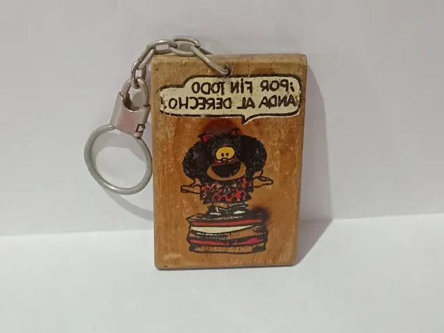 Llavero Mafalda de Madera