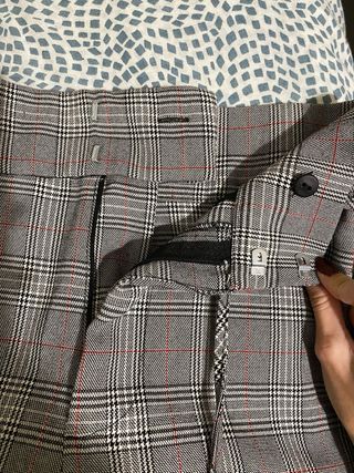 Pantalón de pinza gris a cuadros