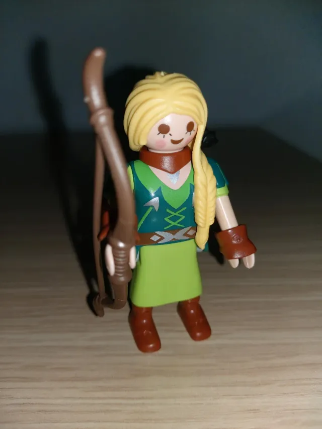 Playmobil Figura Arquera Rubia