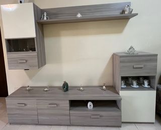 Mobile soggiorno beige e grigio