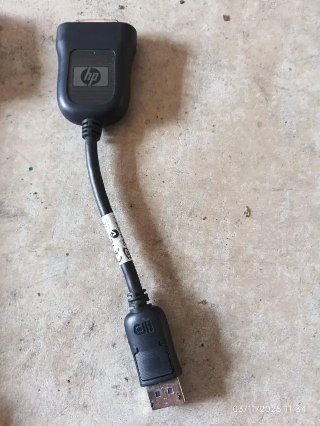 Adaptador HP DVI a DisplayPort