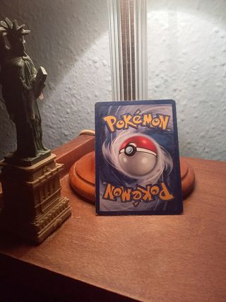 Carta Pokémon Pikachu Básico