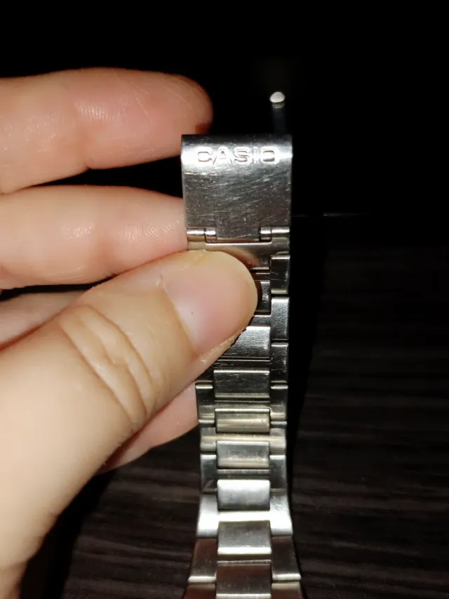 Reloj Casio Digital Plateado