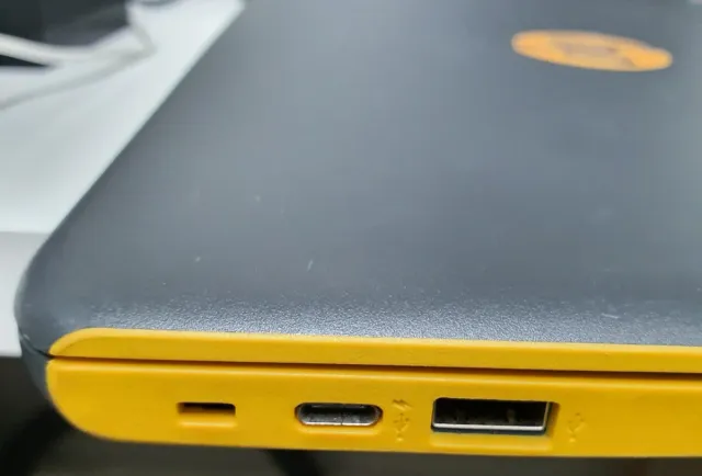 HP QCNFA344A Táctil