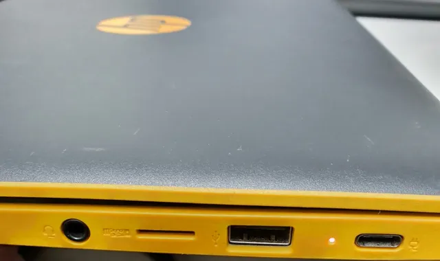 HP QCNFA344A Táctil