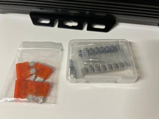 Inversor BYGD 1500W DC12V a AC230V