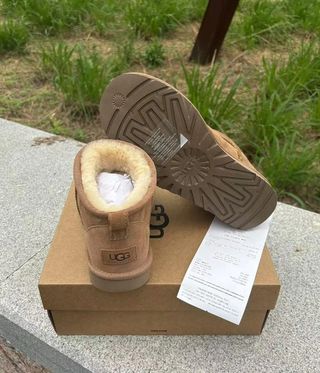 Botas Classic Ultra Mini