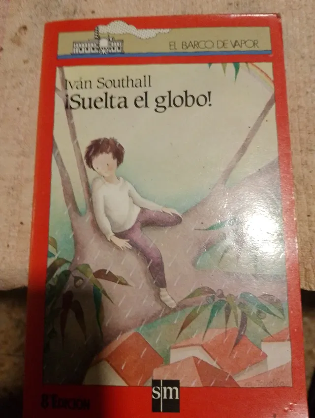6 libros de la editorial SM del Barco de Vapor .
