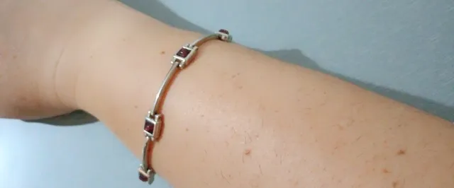 Pulsera Acero Inoxidable con Piedras Rojas