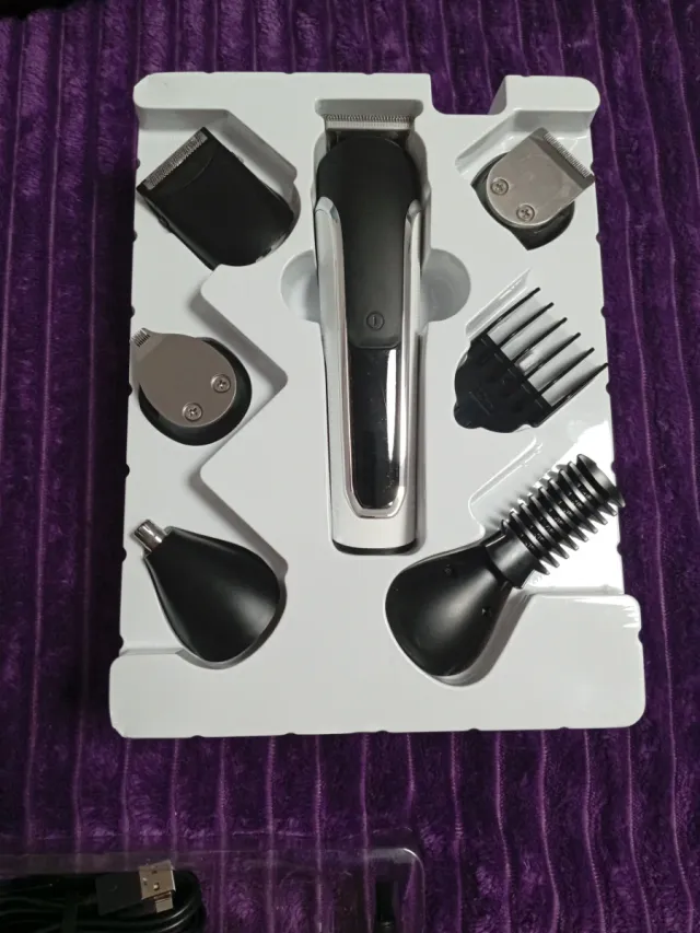 Kit Aseo 16 en 1 Cortapelos Hombre