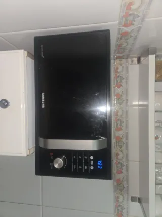 Microondas Samsung poco uso