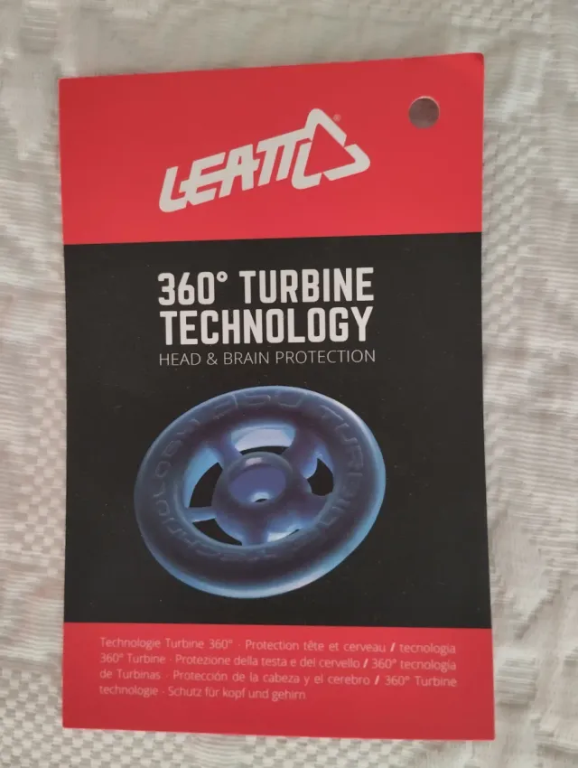 Casco Enduro Leatt 360° Turbine Technology