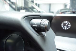 LEXUS UX 2.0 250h Premium