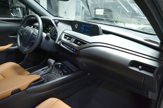 LEXUS UX 2.0 250h Premium