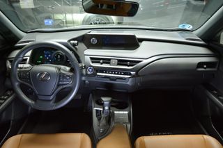 LEXUS UX 2.0 250h Premium