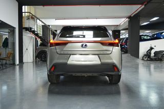LEXUS UX 2.0 250h Premium