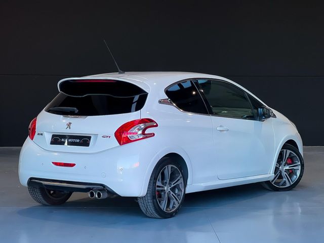 PEUGEOT 208 GTi 200cv