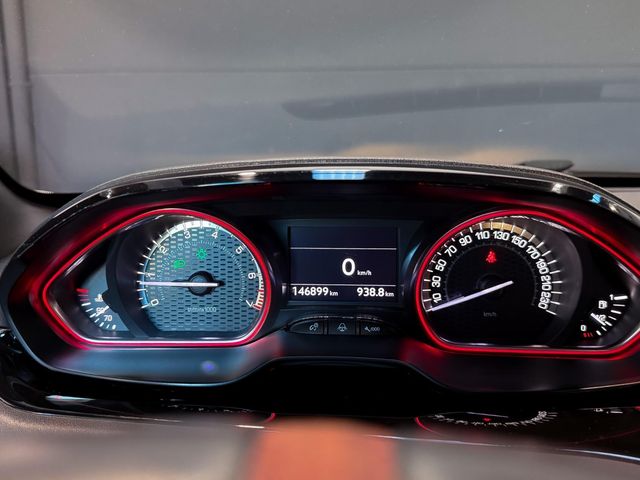 PEUGEOT 208 GTi 200cv