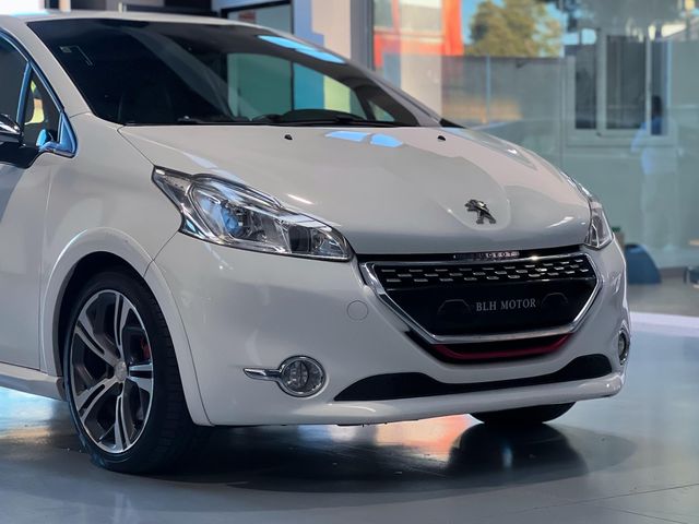 PEUGEOT 208 GTi 200cv