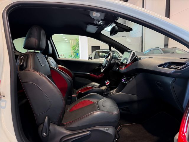 PEUGEOT 208 GTi 200cv