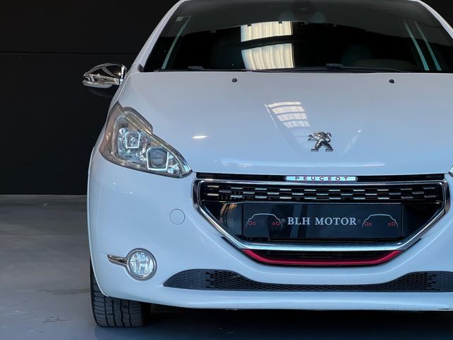 PEUGEOT 208 GTi 200cv