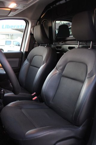 RENAULT Express Advance 1.5 Blue dCi 70 kW (95 cv)