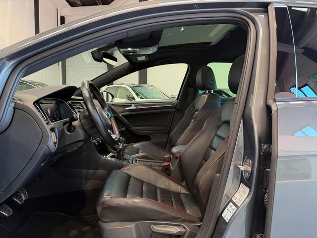 VOLKSWAGEN Golf GTI 2.0 TSI 169kW (230CV)