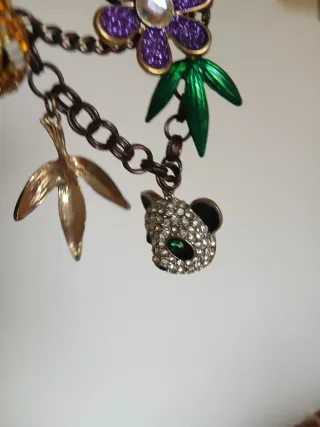 Collana donna con fiori e scimmietta