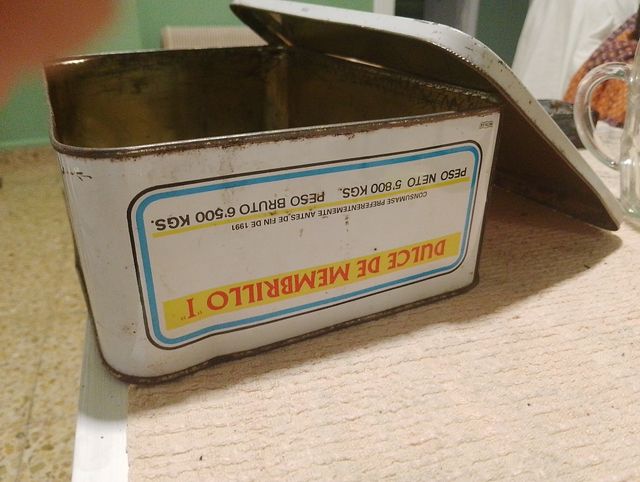 Caja Metálica Vintage Membrillo wranja