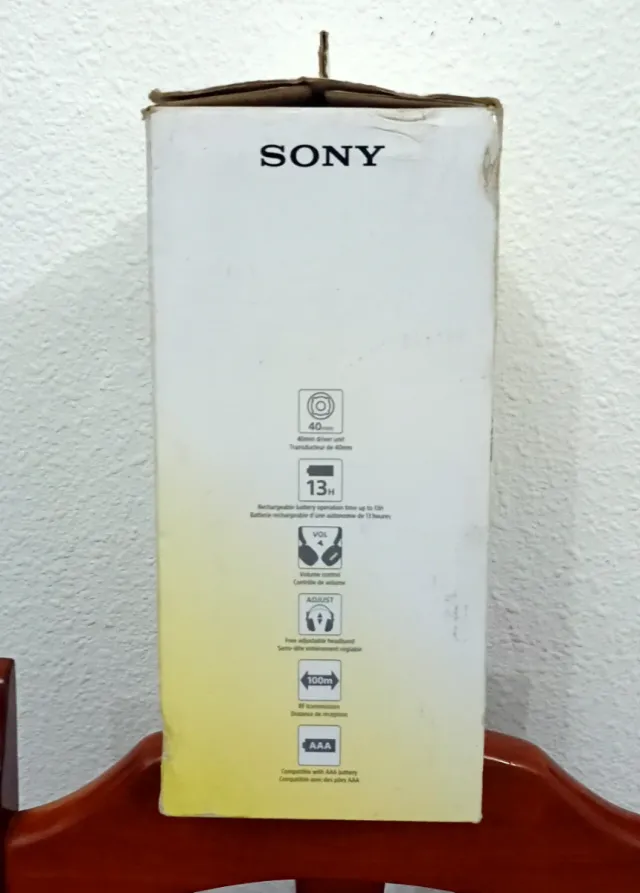 Auriculares Inalámbricos Sony MDR-RF811RK