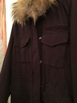 Chaqueta abrigo con cuello de pelo