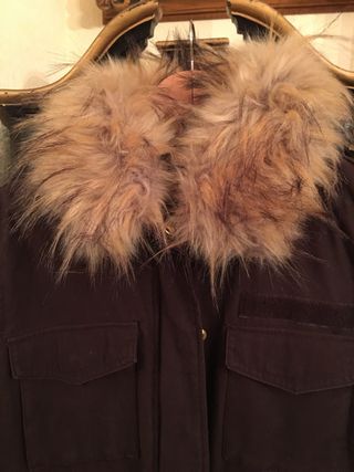 Chaqueta abrigo con cuello de pelo