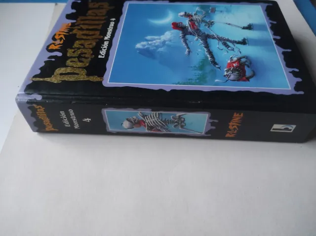 Edición Monstruo 4 Sangre de monstruo; Sangre d...