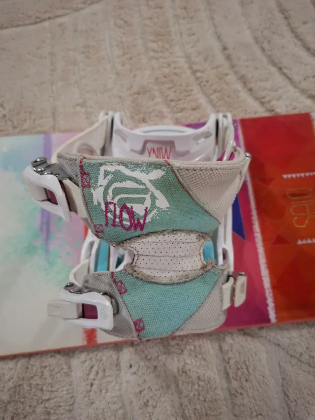 Tabla y fijaciones snowboard mujer