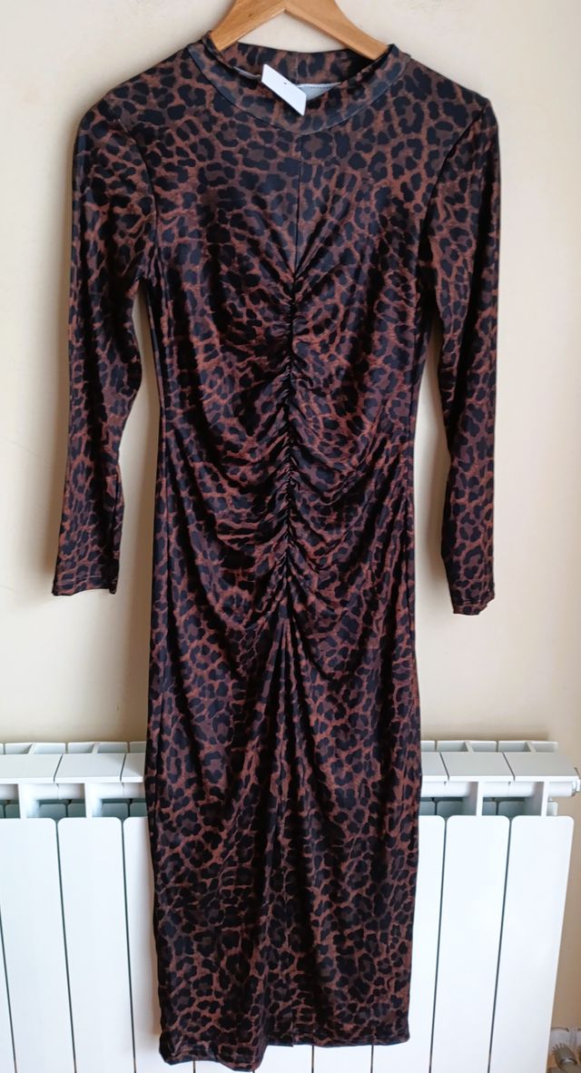 Vestido Morado Terciopelo Circonitas Talla M