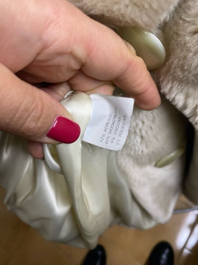 Pelliccia sintetica vintage beige