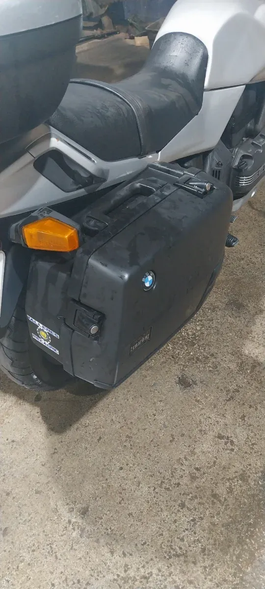 BMW K75