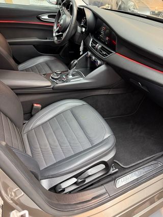 Alfa Romeo Giulia 2017