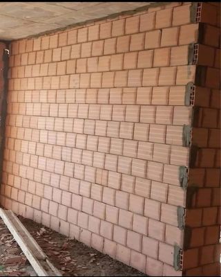 Ladrillos de cerámica para construcción