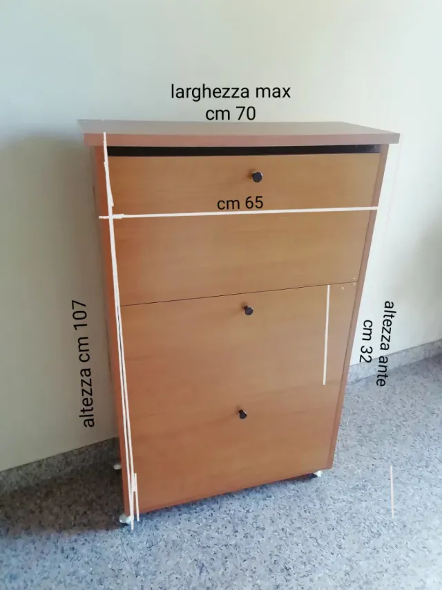 Mobile scarpiera su RUOTE a doppia fila