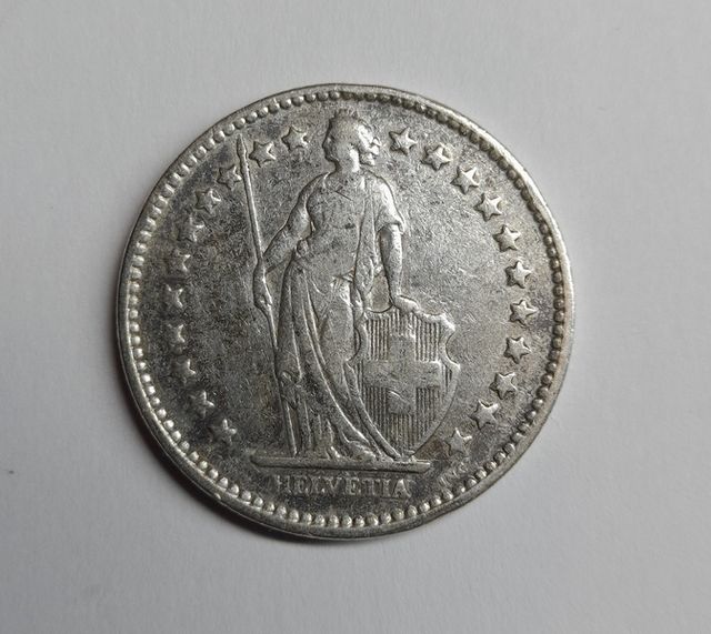 2 Franchi Svizzera 1912 Helvetia moneta argento